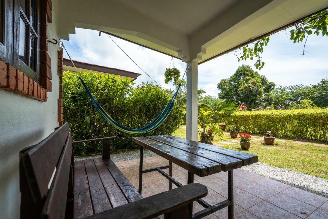 Lovely Garden Villas Пантай Ченанг Екстериор снимка