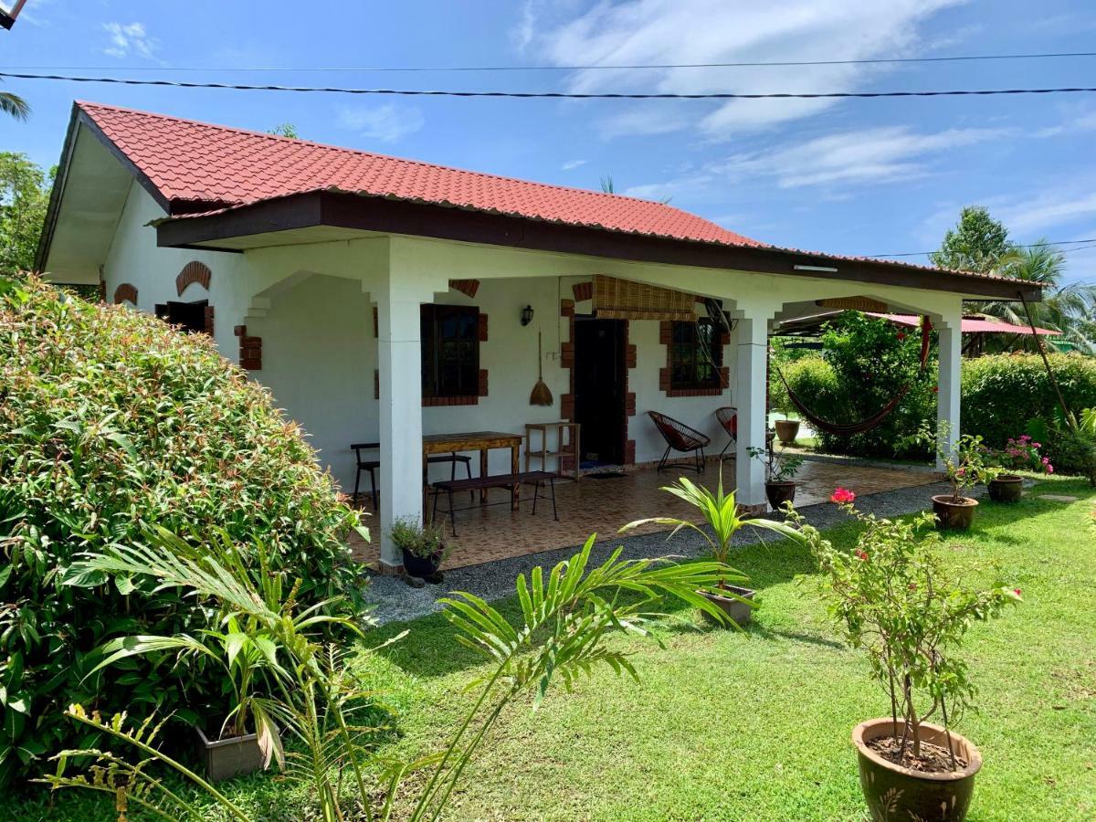 Lovely Garden Villas Пантай Ченанг Екстериор снимка